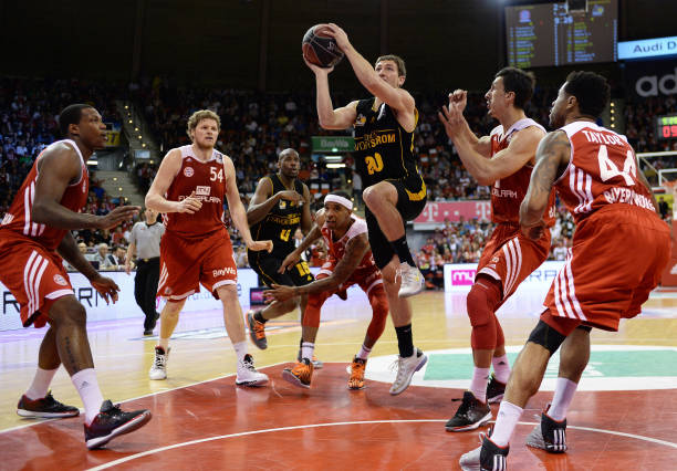 攻防两端精 攻防两端精