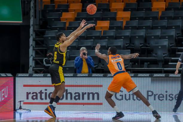 能在僵持局 能在僵持局